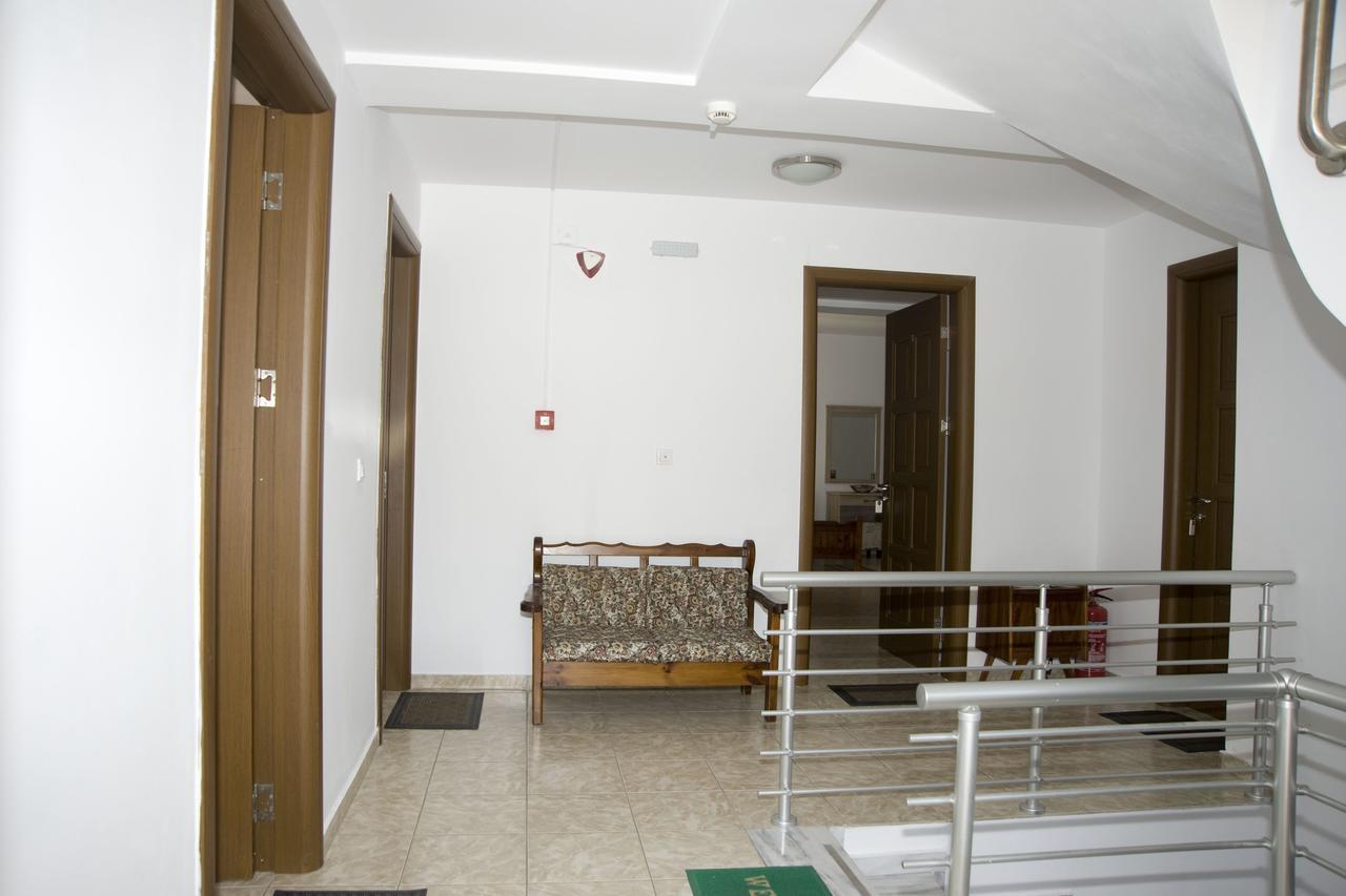 Pyrgos Sofokleous Hotel Mytilíni Екстериор снимка