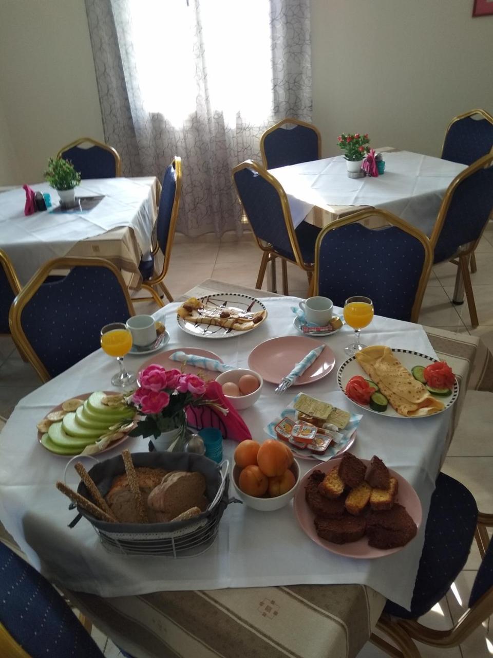 Pyrgos Sofokleous Hotel Mytilíni Екстериор снимка